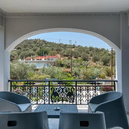 Poetree Σπίτι διακοπών