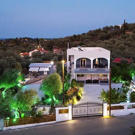 Poetree Γαλατάς